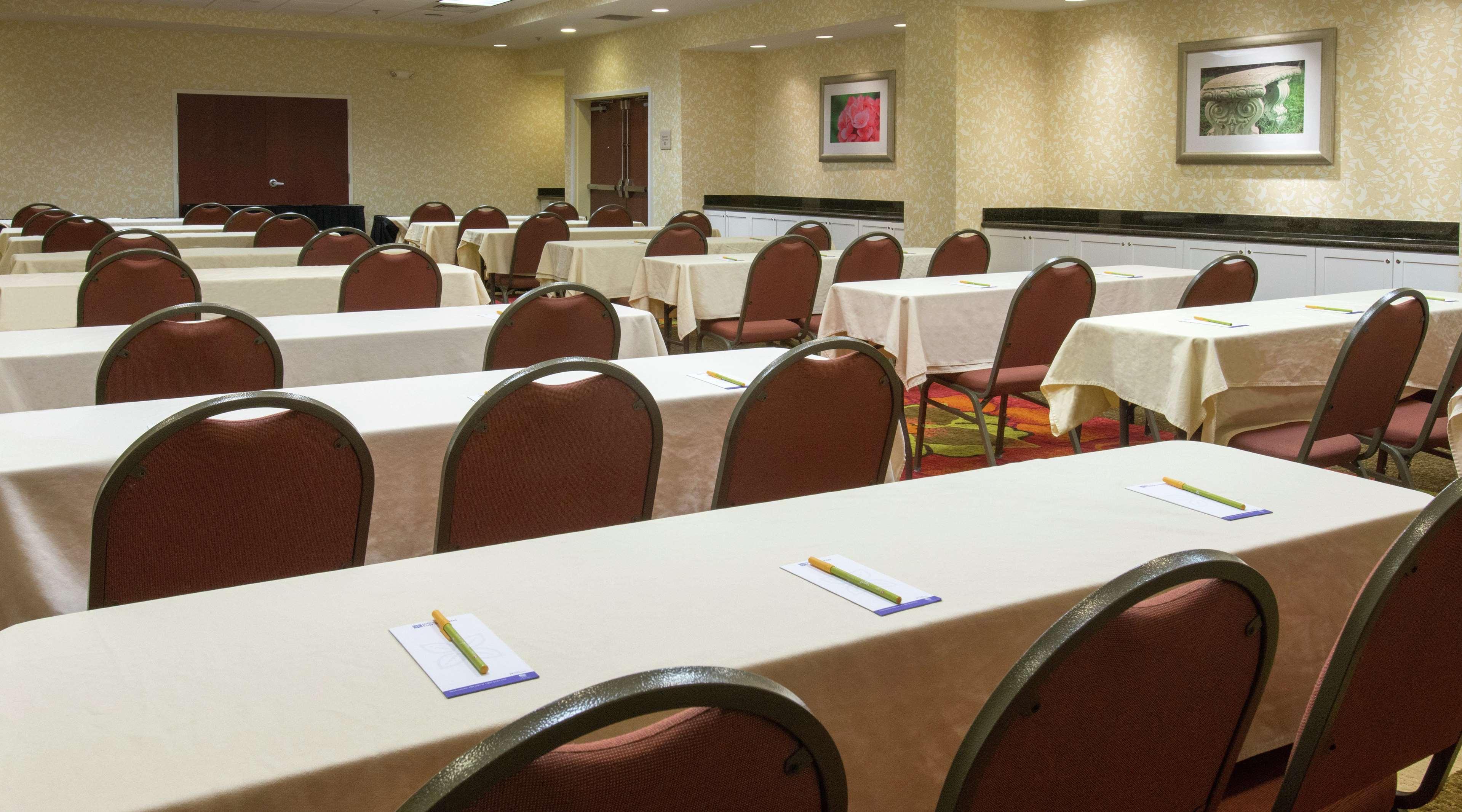Hilton Garden Macon/mercer 3*
