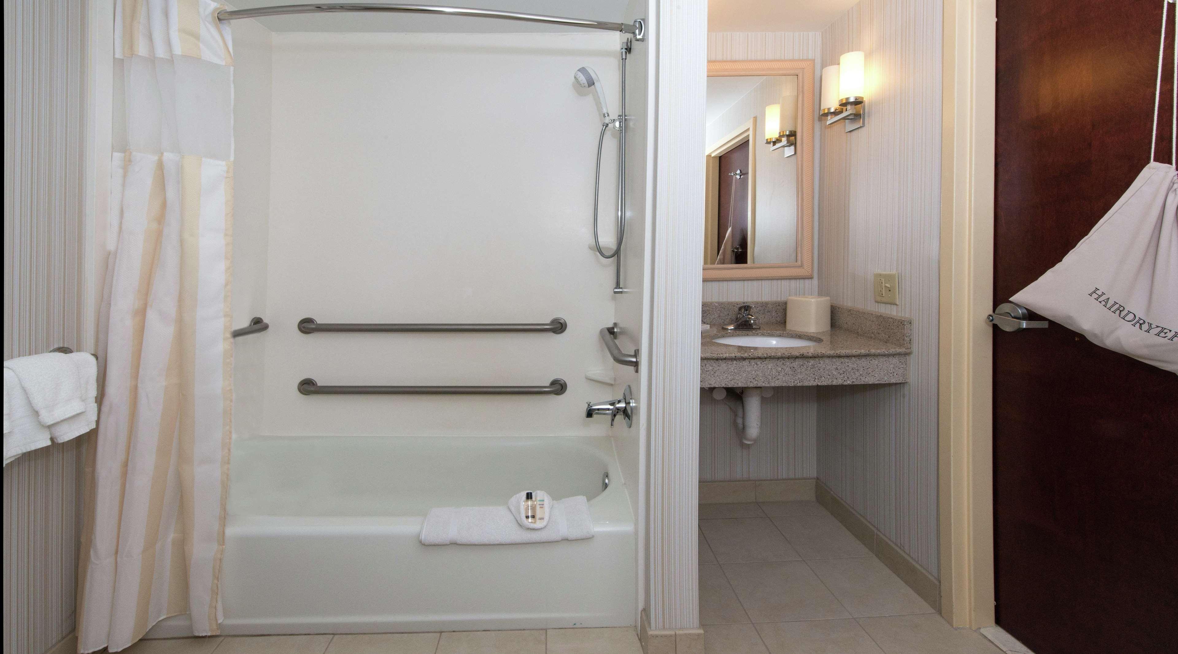 Hilton Garden Macon/mercer 3*